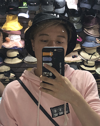 罗明旭