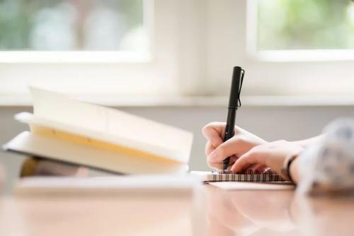 新航道雅思班多少钱? 新航道雅思班多少钱?