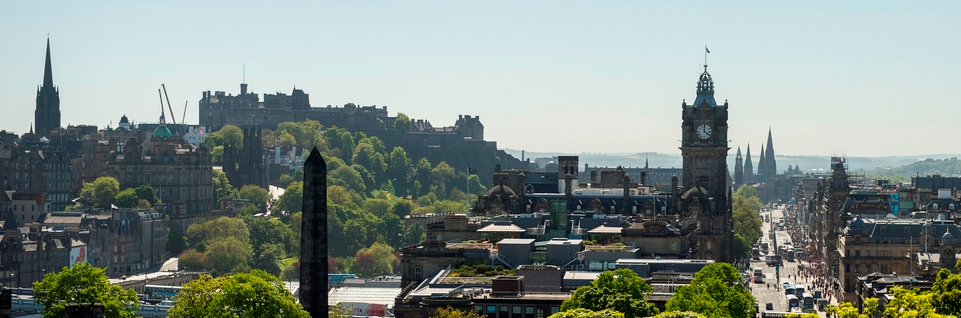 爱丁堡龙比亚大学