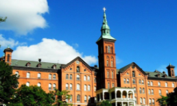 美国留学大学选择哪个好 申请美国留学什么时候最合适